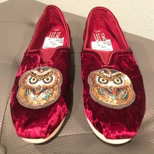 Custom Owl Beaded Embellished Red Velvet TOMS